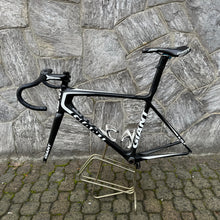 Carica l&#39;immagine nel visualizzatore di Gallery, Giant TCR Advanced
