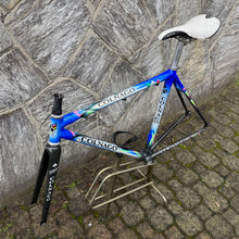 Carica l&#39;immagine nel visualizzatore di Gallery, Colnago C40 Mapei Squadra Corse
