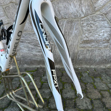 Carica l&#39;immagine nel visualizzatore di Gallery, Pinarello Dogma 60.1
