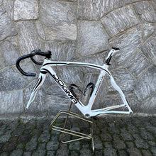 Carica l&#39;immagine nel visualizzatore di Gallery, Pinarello Dogma 60.1
