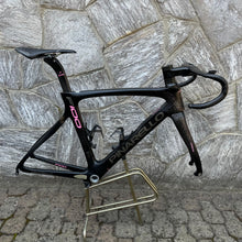 Carica l&#39;immagine nel visualizzatore di Gallery, Pinarello Dogma F100 Limited Edition
