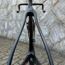 Carica l&#39;immagine nel visualizzatore di Gallery, Pinarello Dogma F100 Limited Edition
